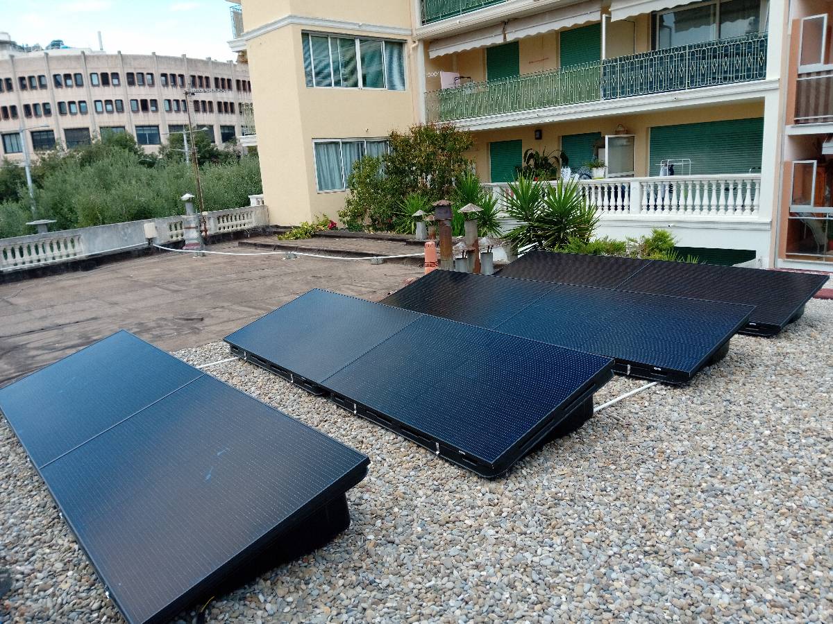 Installation de panneaux photovoltaïques Dualsun - 3 kwc de puissance
